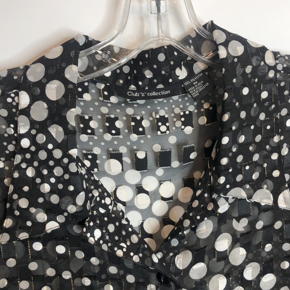Club Z Collection Polka Dot Top 3X PLUS SIZE - Picture 7 of 8
